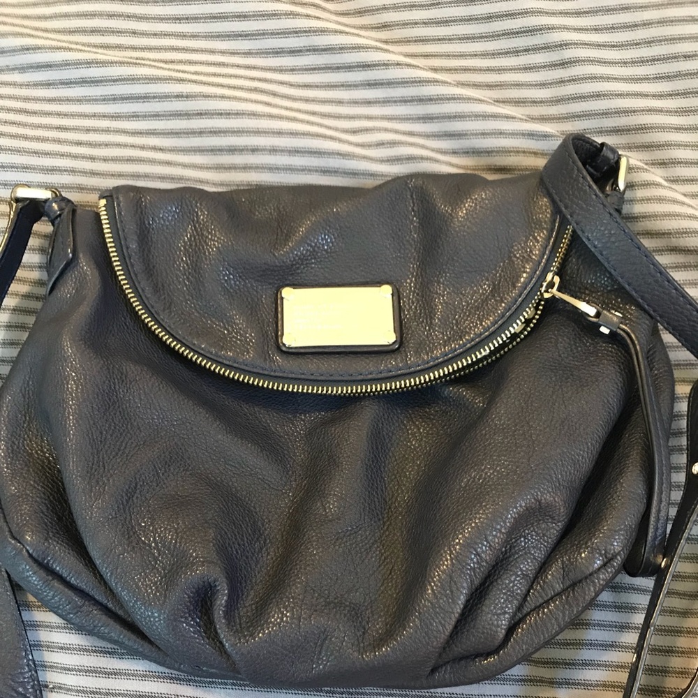 Marc jacobs crossbody navy blue